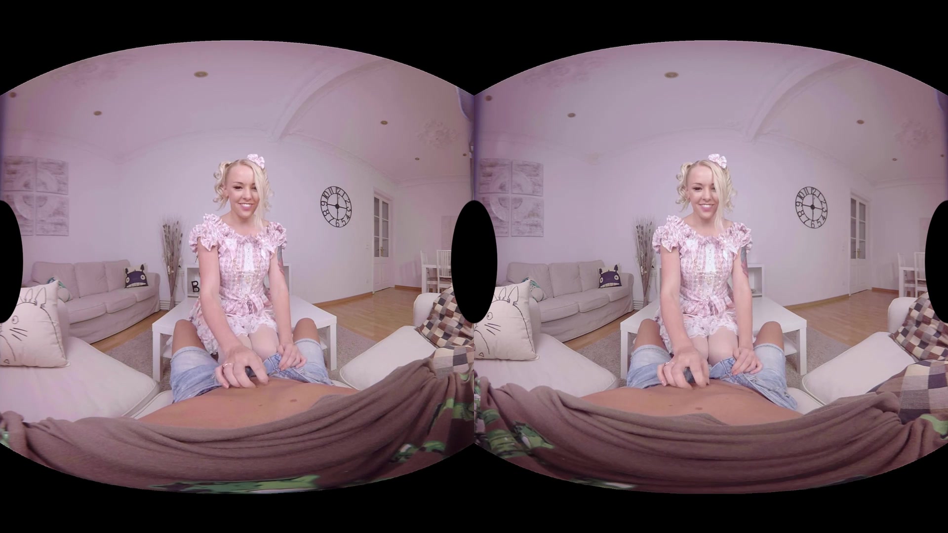 Lola Taylor Potro de Bilbao in Otaku girl - VirtualRealPorn