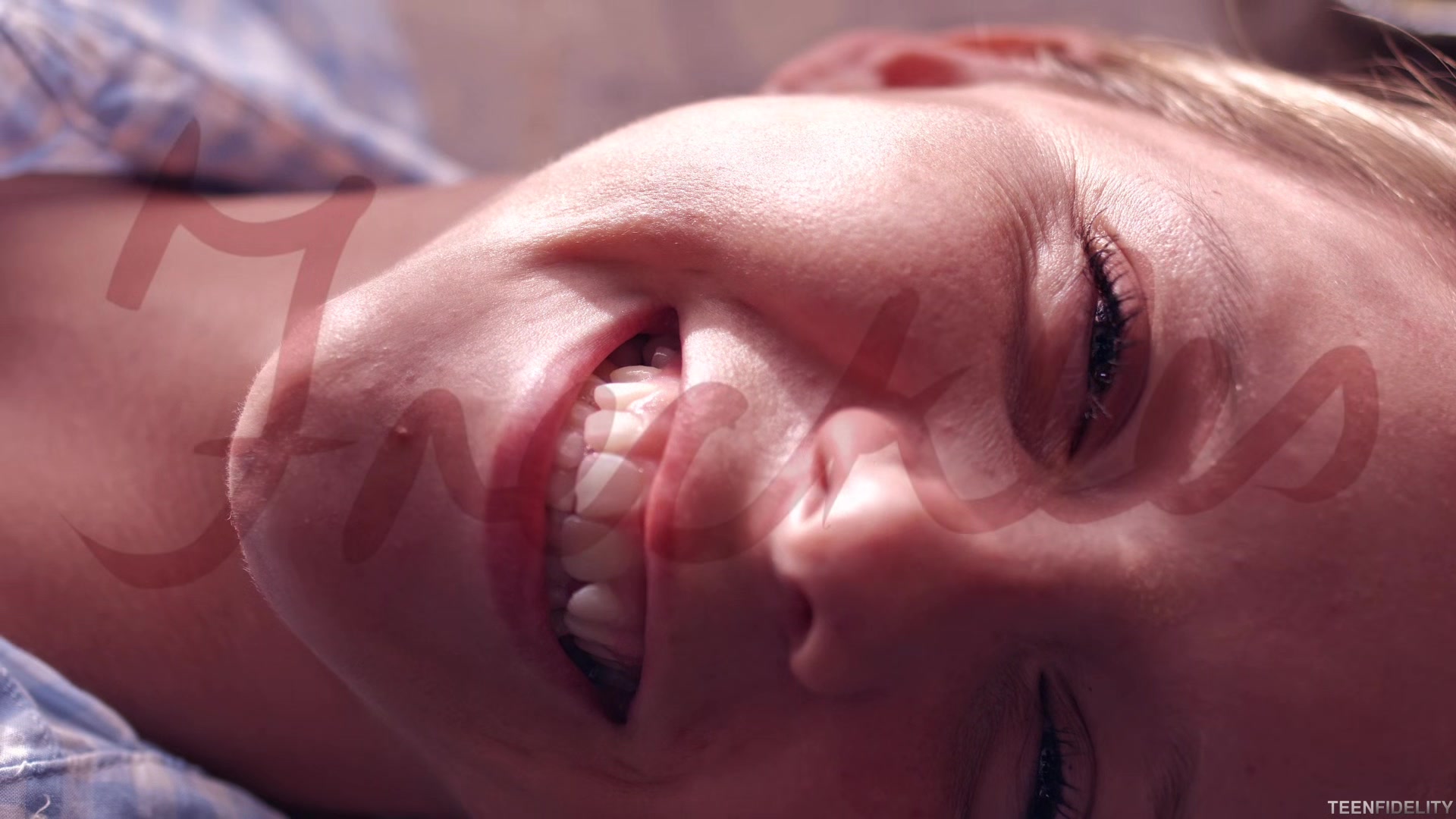 Freckles #2 - Starring: Hollie Mack - PornFidelity
