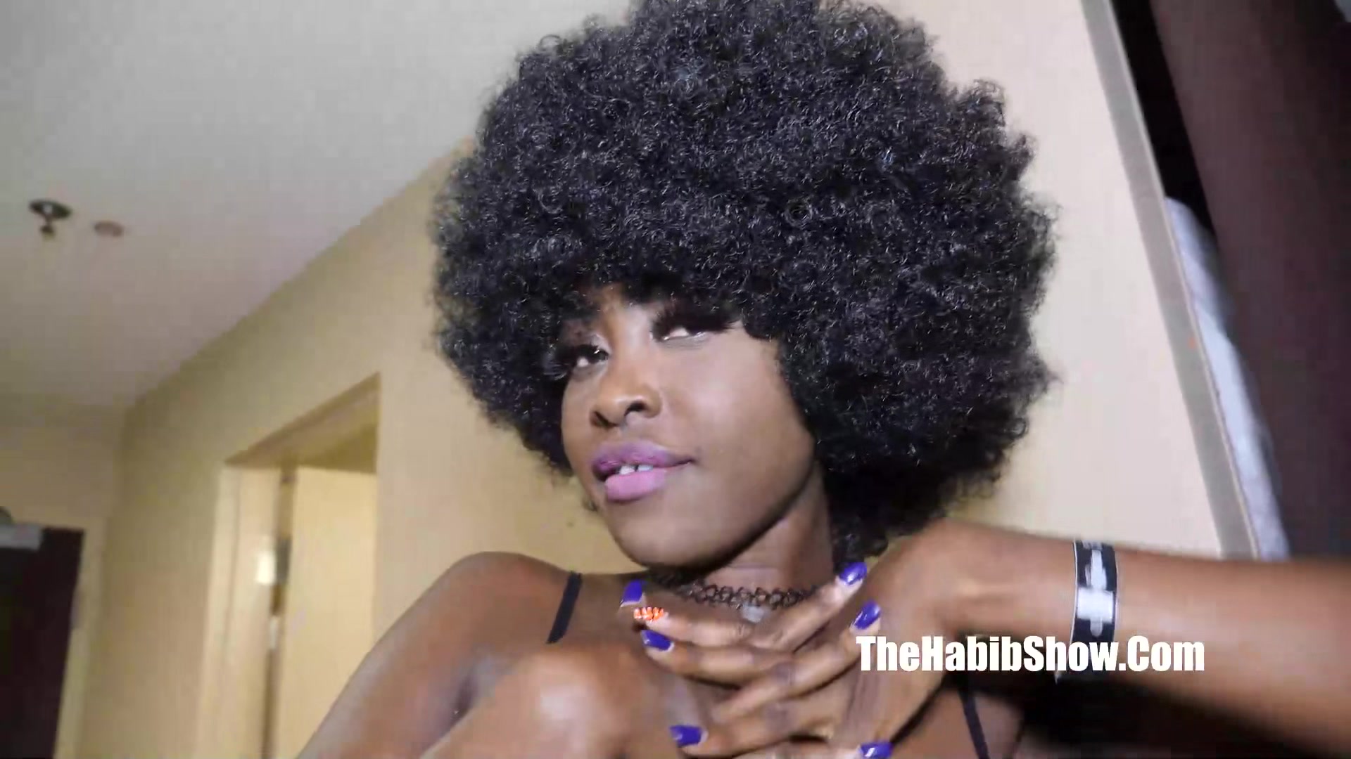 afro thick switchy performer slim thick stretch3x