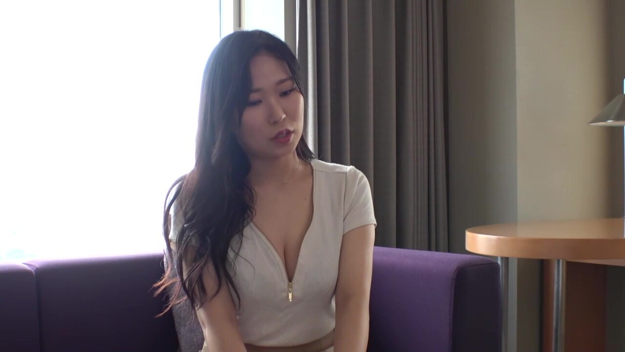0010359_キス ベロチュー対面立位 腋フェチなどが含まれている