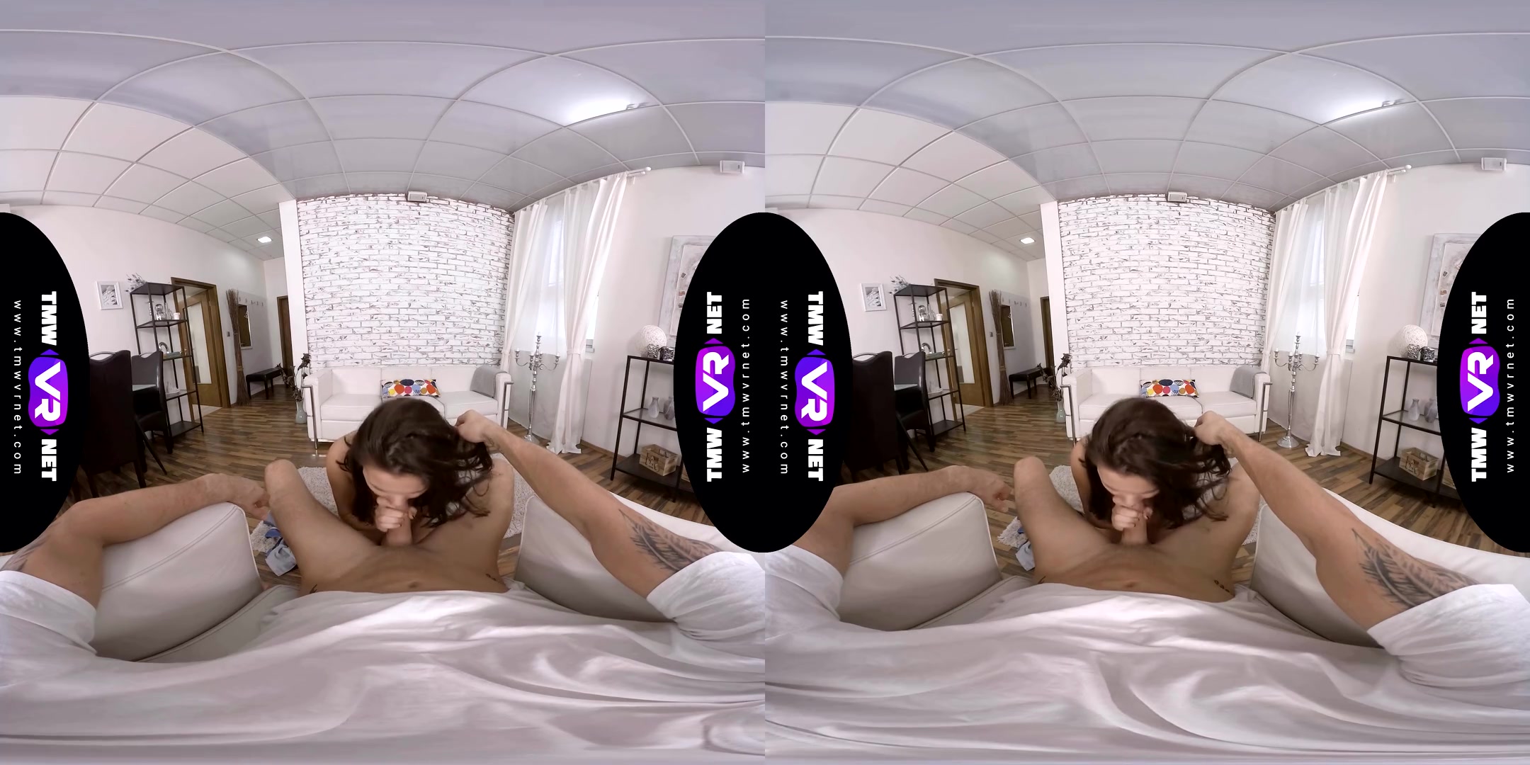 Naughty Bee in Horny in the Morning - TmwVRNet