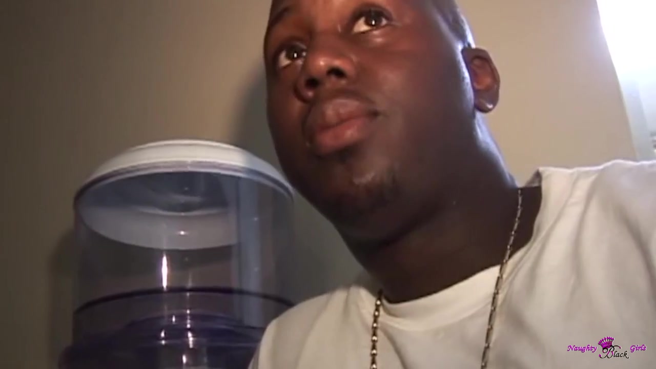 A Surprise Visit From His Ebony Girlfriend Ends With His Bbc Stretching Her Out Relentlessly