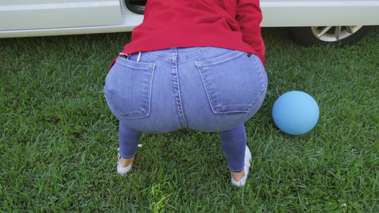 Soccer Mom Rescue - RealityKings with Alexis Fawx, Ricky Spanish