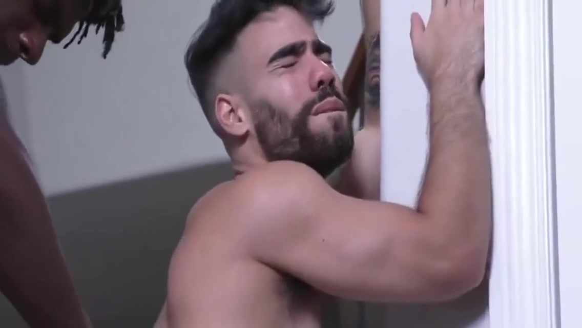 O Vizinho De Baixo Negao Meu Comeu Gostoso!!!!! 25 Min