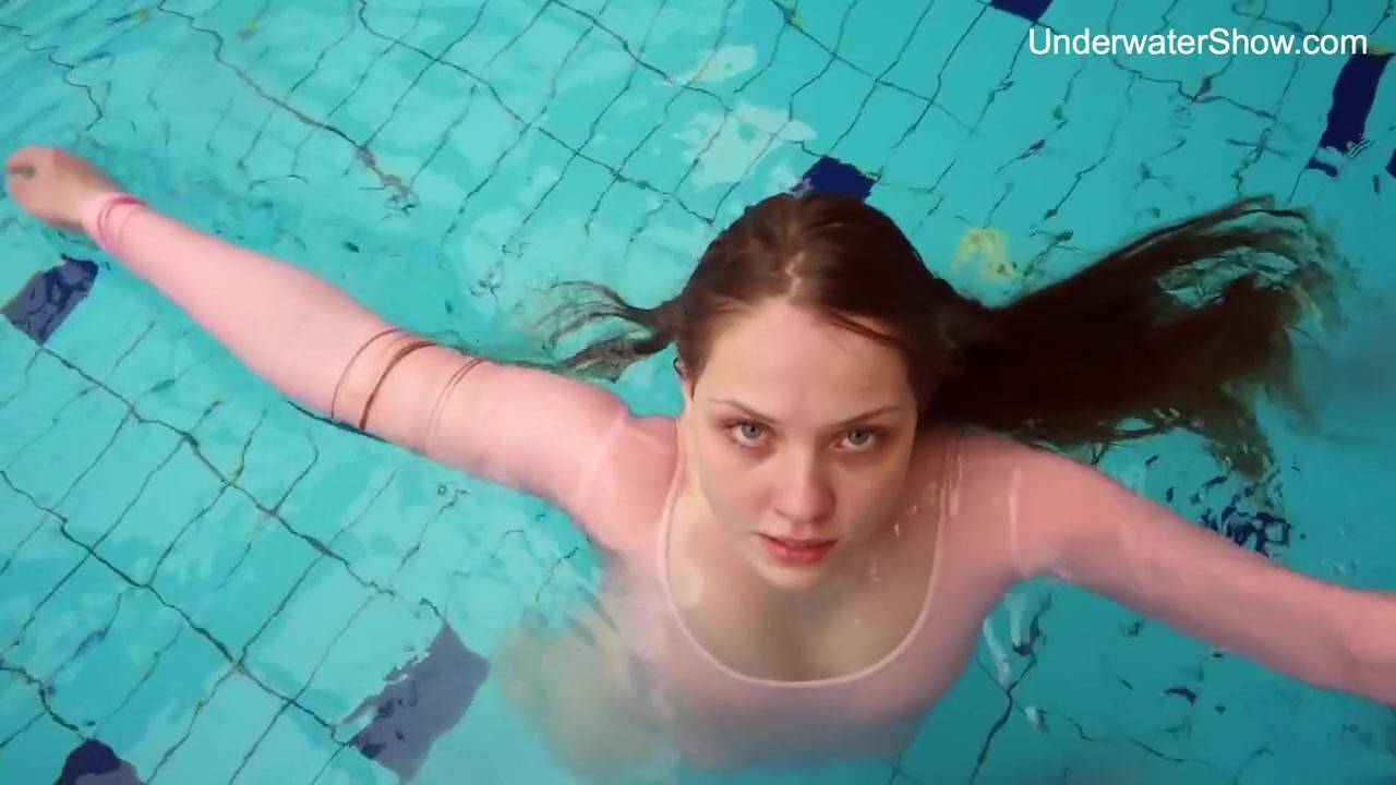 Perfect Titties And Ass teen 18+ Swimming