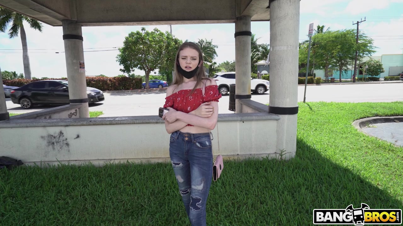 Viral Fuck - BangBus