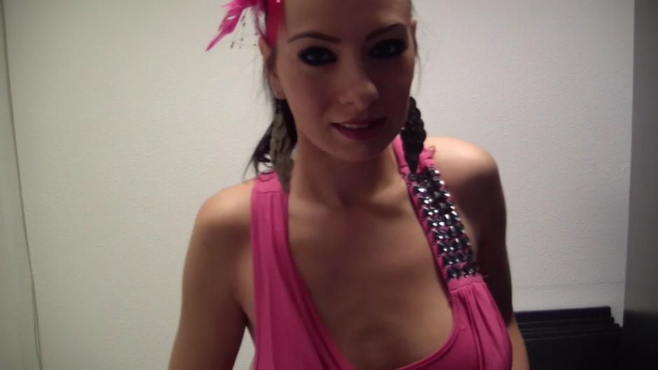 Ella in a couple of amateurs gone wild in this porn movie