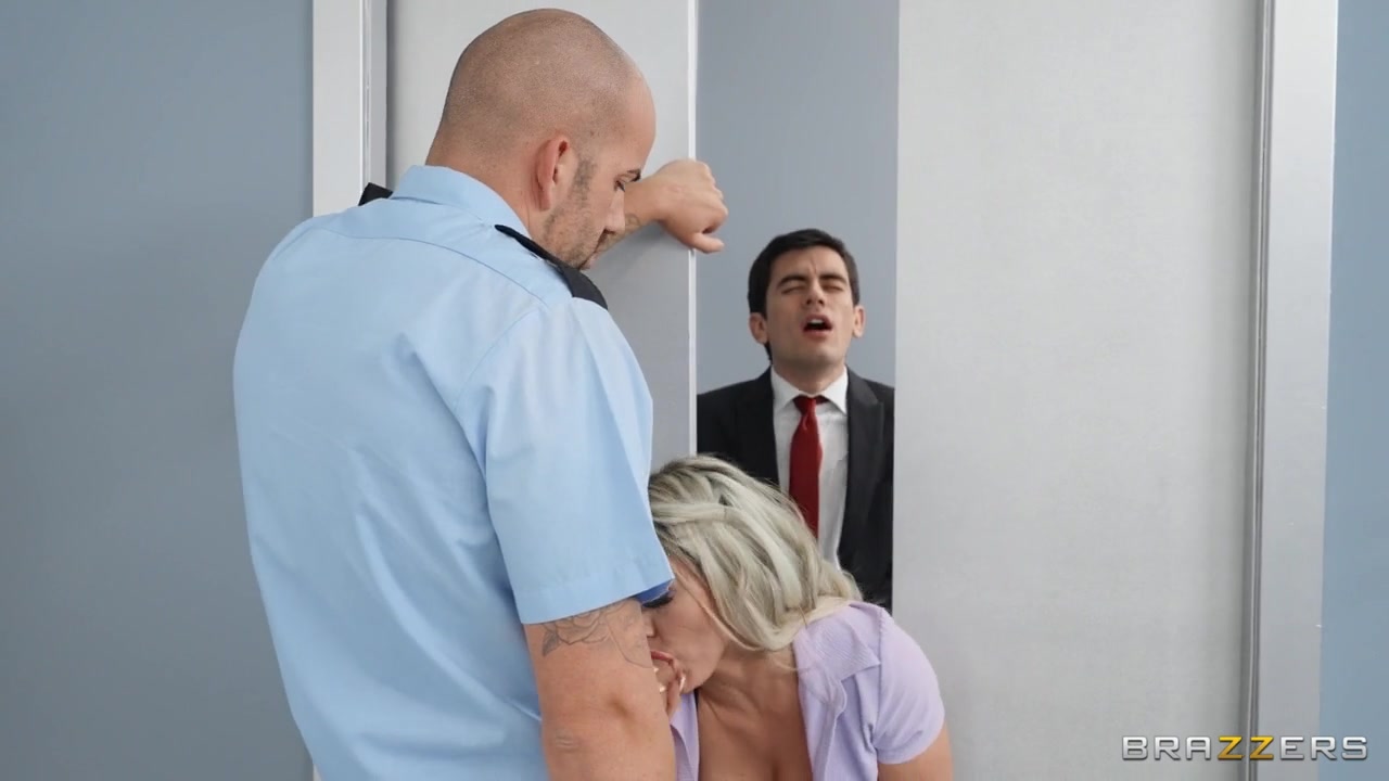 Living It Up While Going Down Video With Jordi El Nino Polla, Potro De Bilbao, Carla Boom - Brazzers
