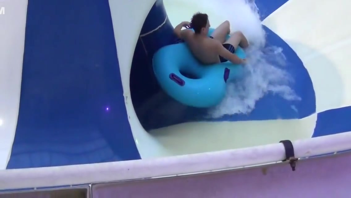 Sexy Cutie Hot Couple Porn Scenes In The Aqua Park 6 Min