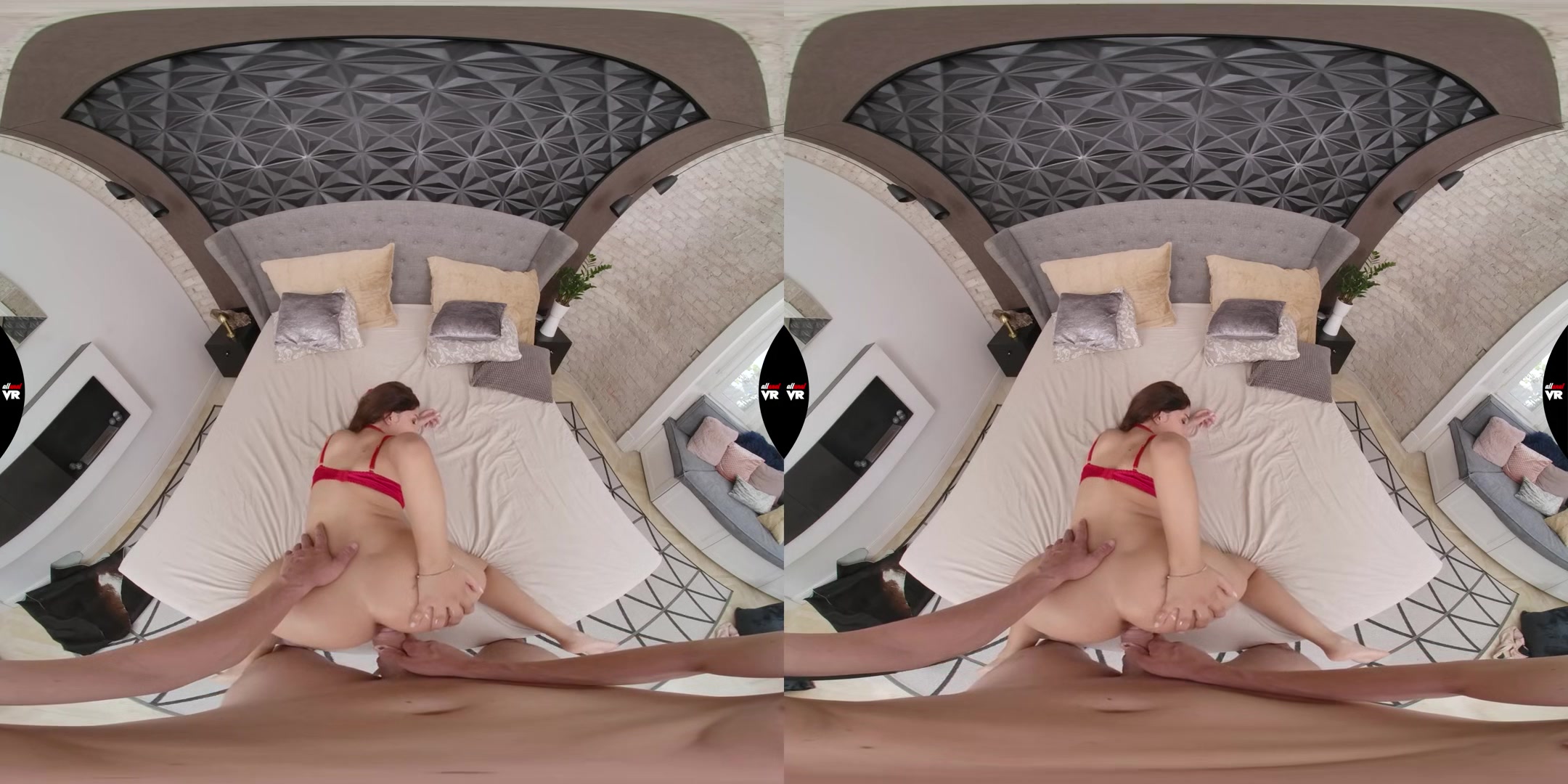 Layla Scarlett makes her first anal scene