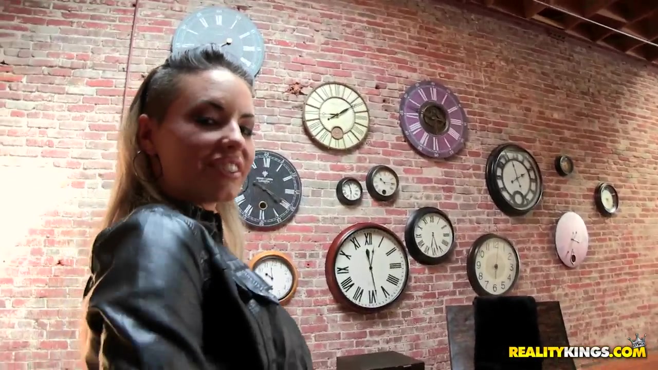 Fires of passion consumes Christy Mack and Manuel Ferrara
