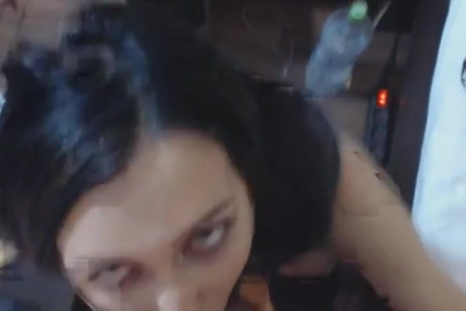 Wild blowjob of a pretty tranny chick