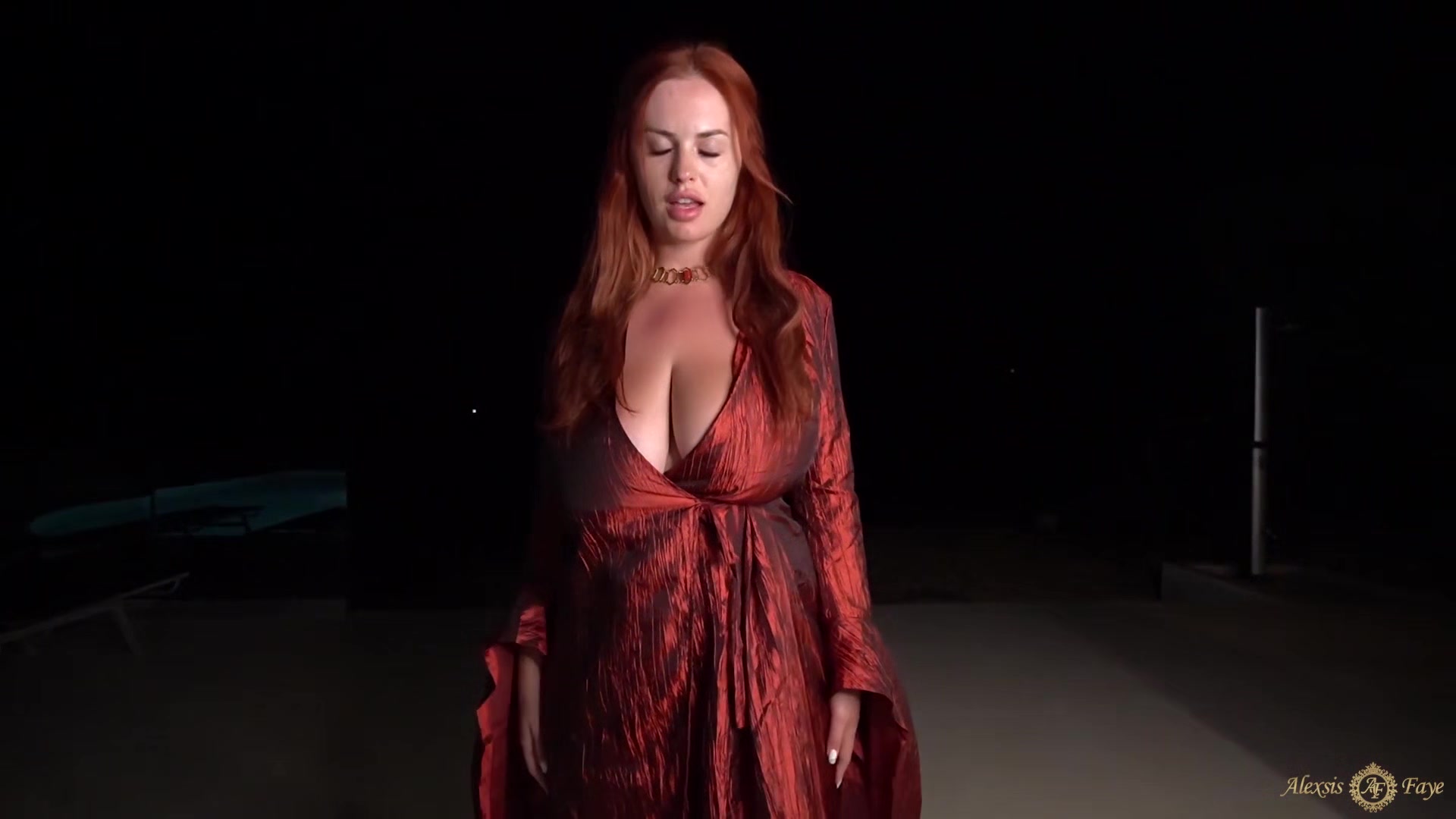 GOT Melisandre Seducing You - Alexsis Faye