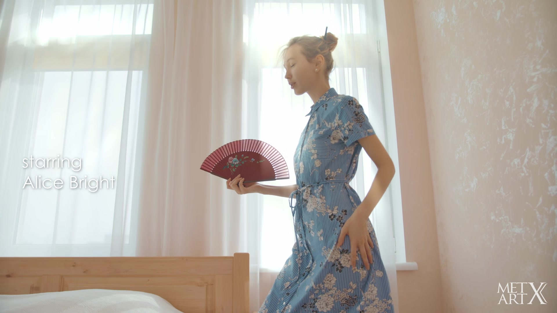 Fragrant Tea - Alice Bright - MetartX