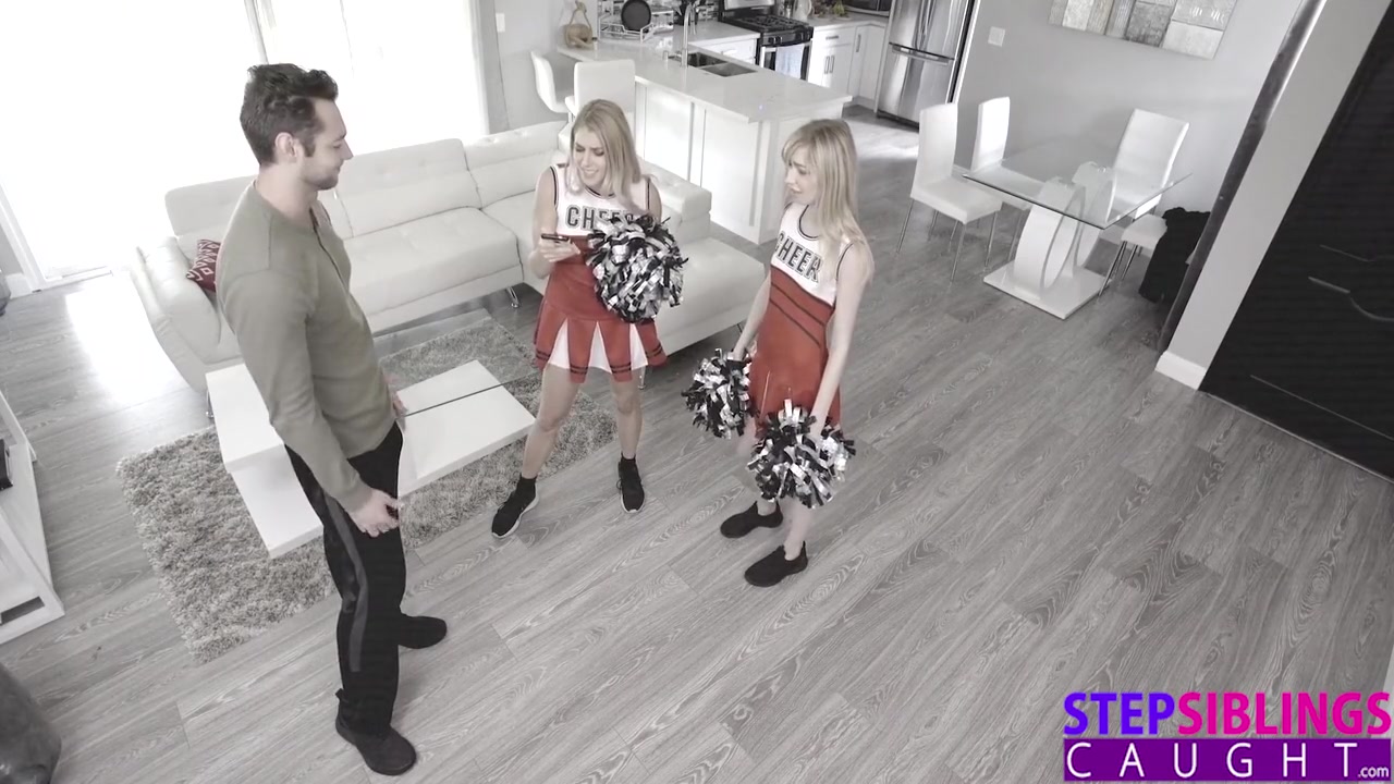 Nikki Peach In Ill Let You Fuck Me If You Get Me On The Cheer Team Tells Stepbro - S10:e9