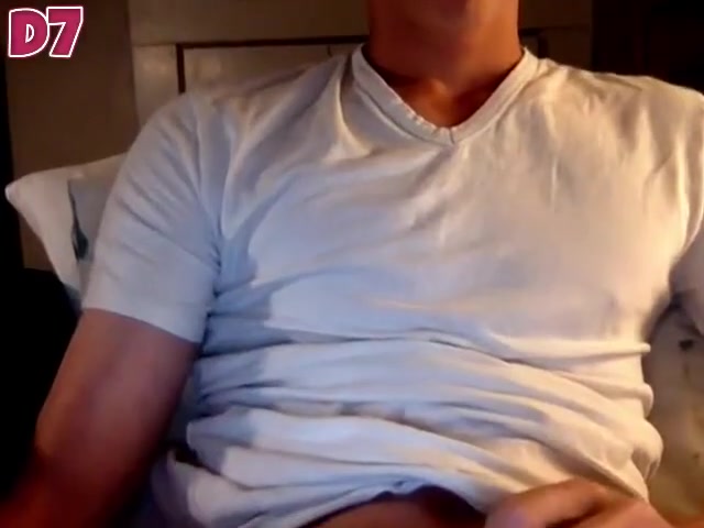 Bw D7 - Hottie With A Thick Dick