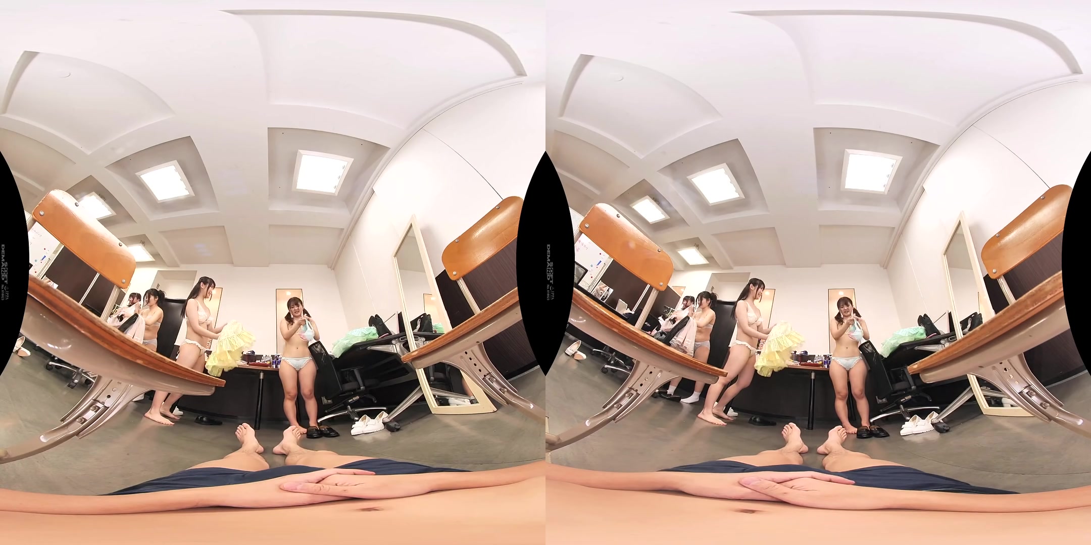 In a World Without Toilets, YOU Become the Toilet in the Idol's Dressing Room - SodCreate