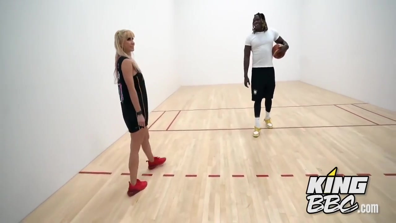Milf Loves Basketball & Big Black Cocks By Kingbbc 4 Min - Cassie Bender