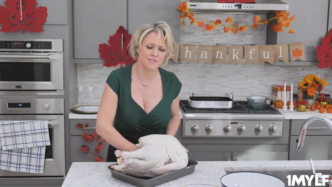 Rions Fantasy Becomes Reality, As Dee Strokes, Sucks An
