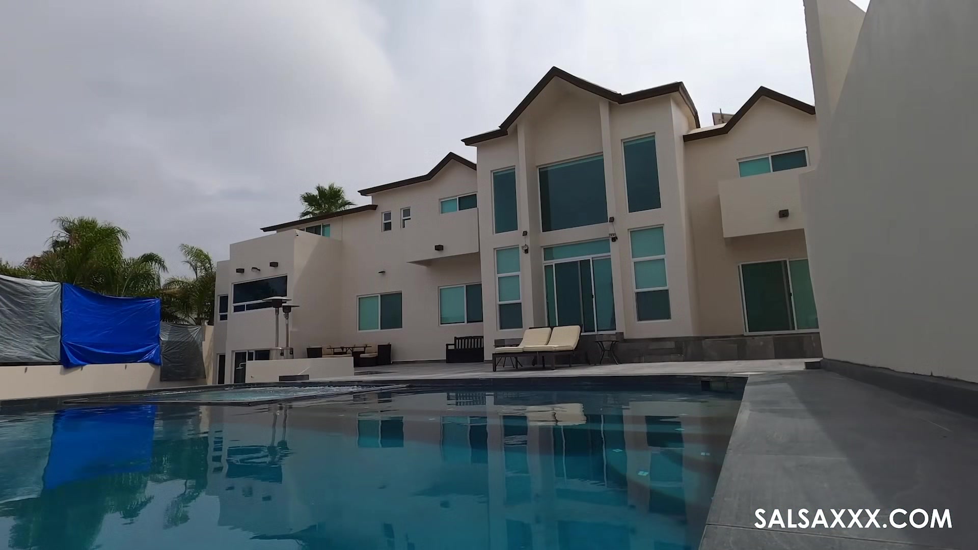 Full Bush Latina Krista Reyes Fucked Hard by the Pool