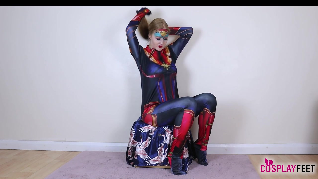 Gorgeous Aurora Phoenix stuns in a sexy Captain Marvel costume