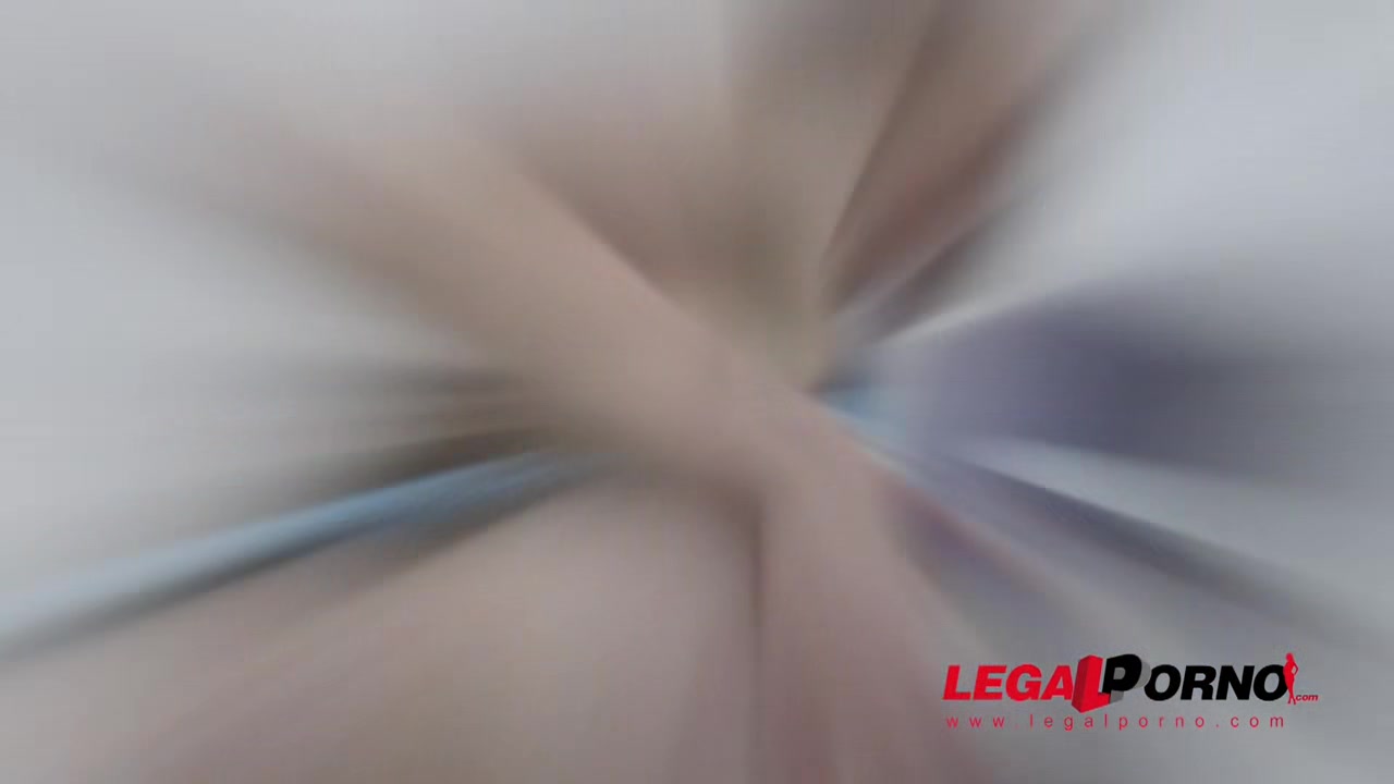 Rebecca ass banged by 4 men & DP'ed SZ1151