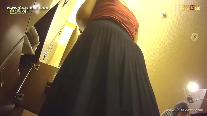 japanese public bathroom changeroom.8