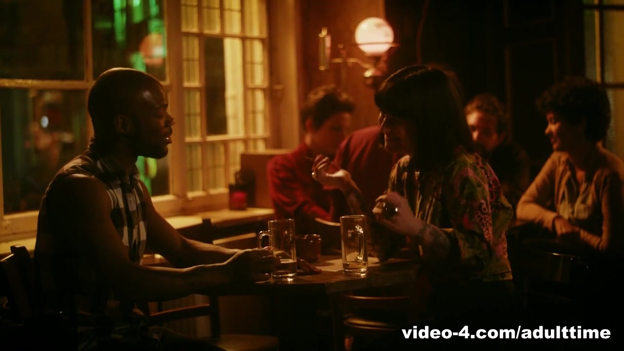 Lina Bembe & Parker Marx in Hook-Ups
