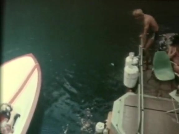 Desiree Cousteau in vintage sex clip
