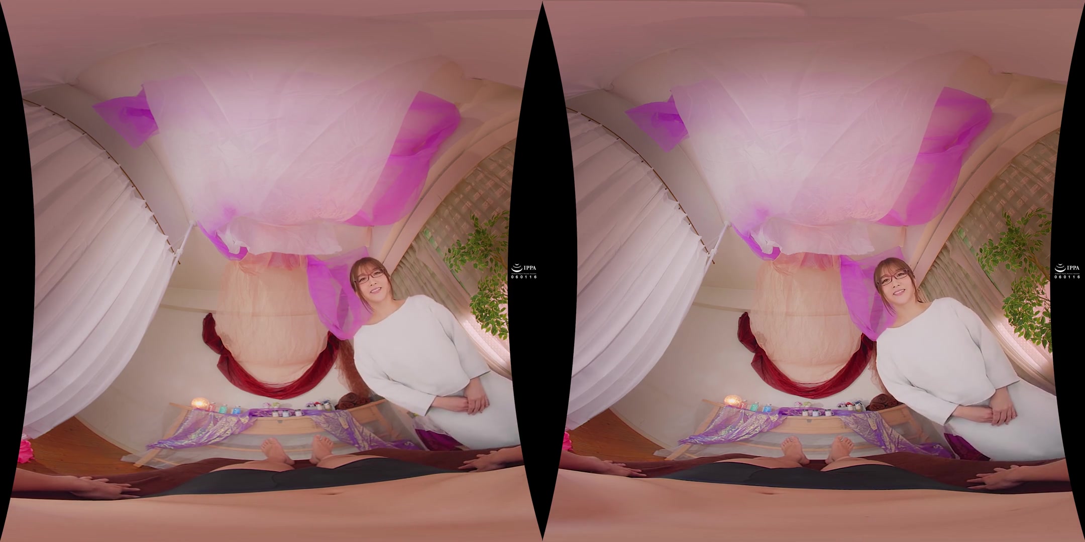 Laying on Your Back Surprise: I Got a Total Slut at the Massage Parlor; Extra Long JAV VR
