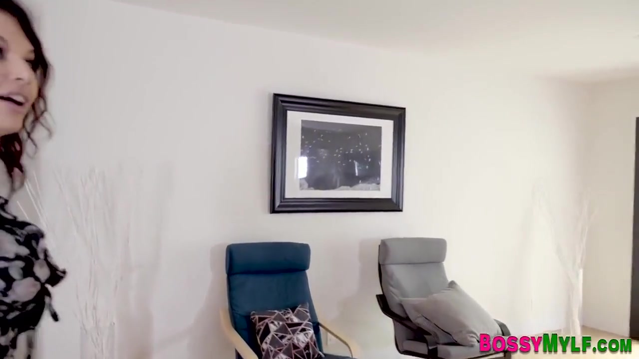 Inked Cougar Drips Cum From Pussy