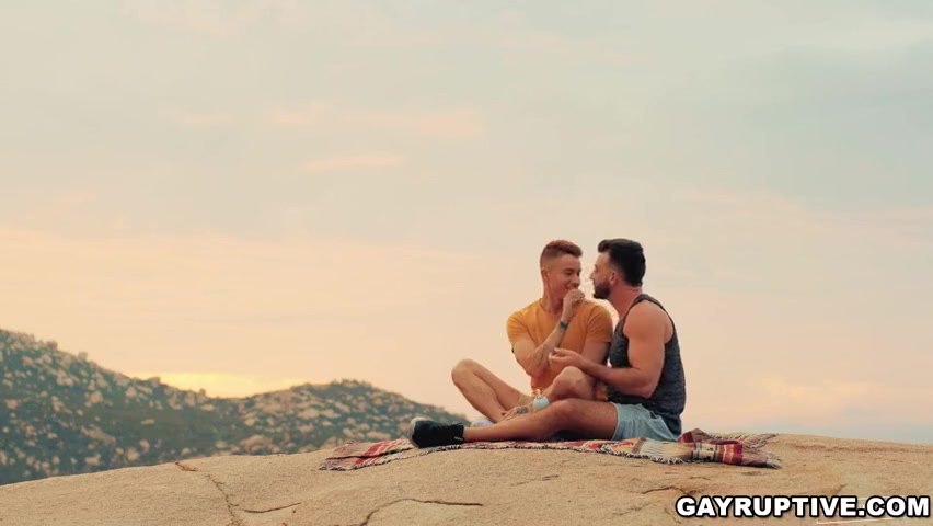 O Reilly, Ian Holms And Vincent O’reilly - Passionate Weekend For And