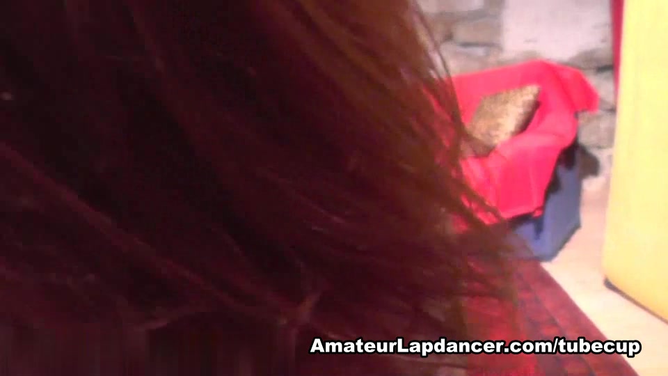 Redhead girl shows her sexy lapdance skills
