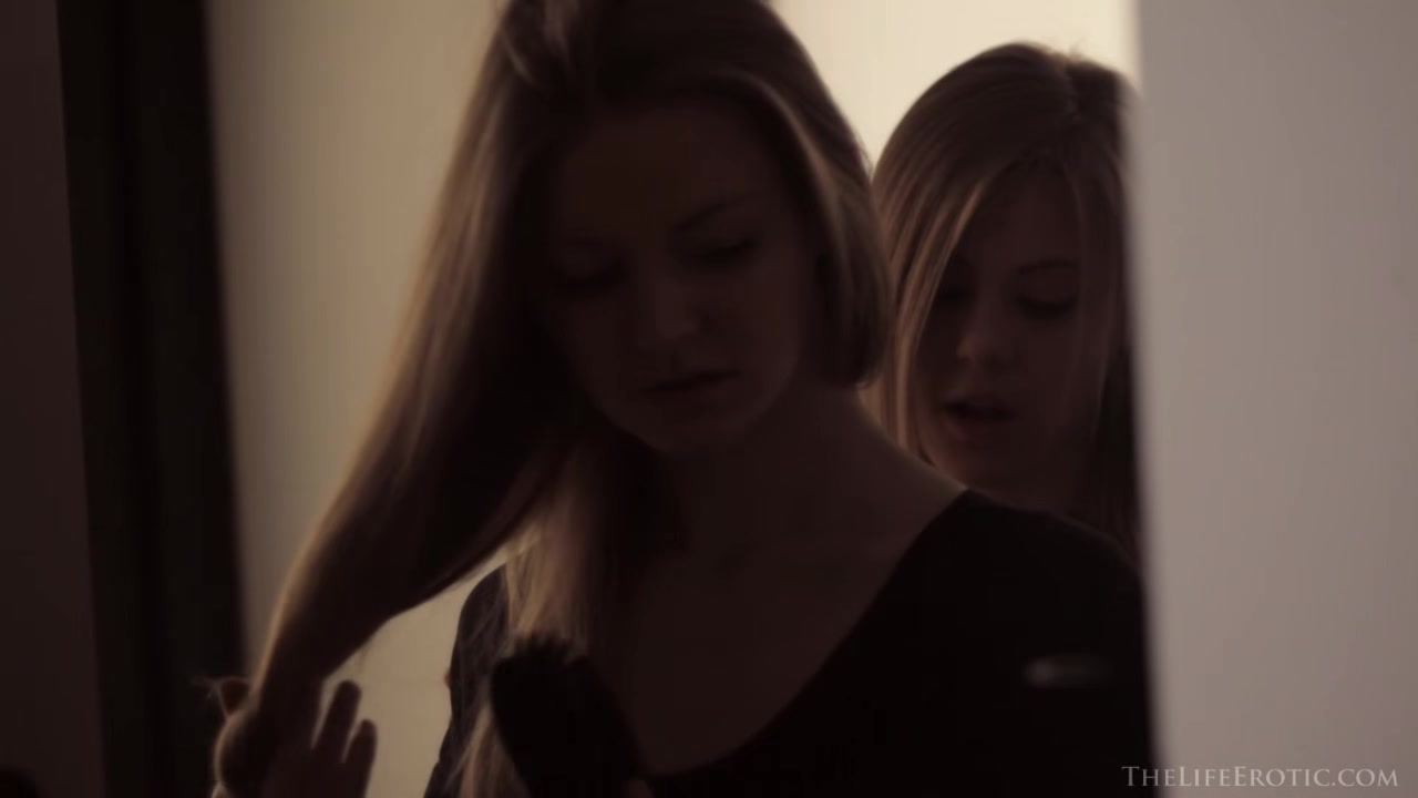 Girl - Girl 2 - Patritcy A & Viola Bailey - TheLifeErotic