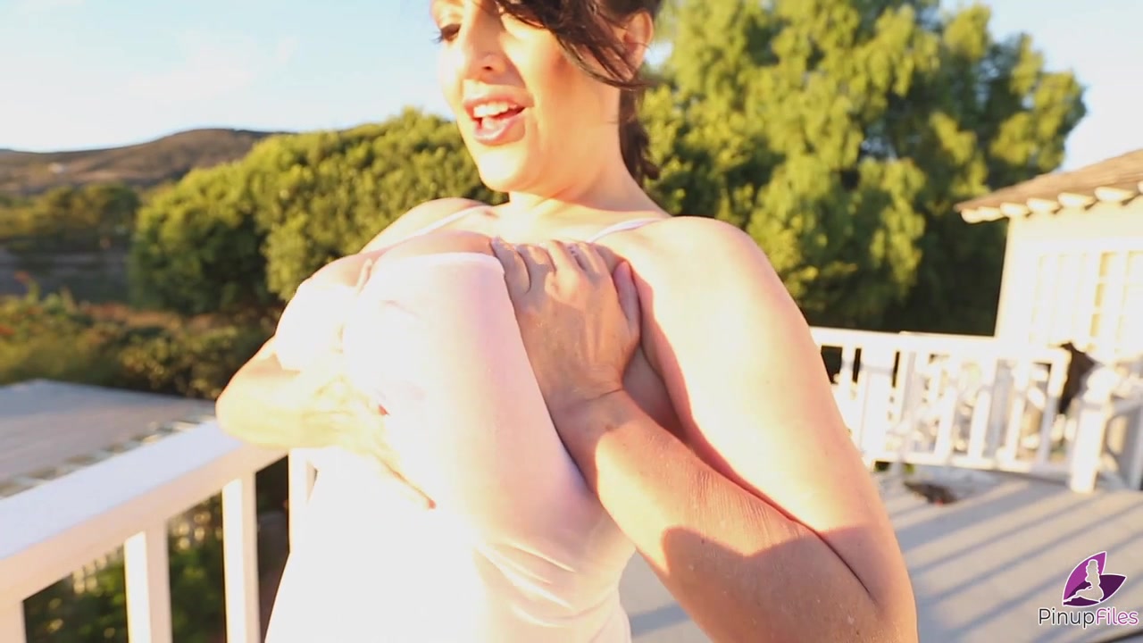 Antonella Kahllo - Pinup Cami 3 - PinupFiles