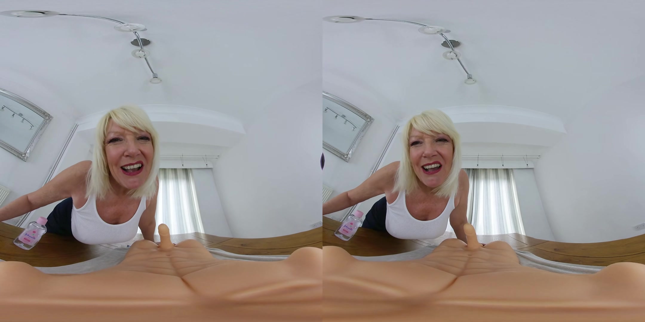 Milf Amy, Oily Massage - JimmyDraws