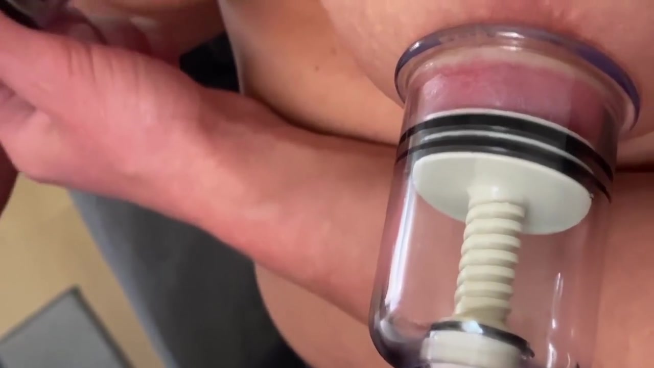Andre W In Pumping And Sucking Hard My Pierced Nipples 5 Min