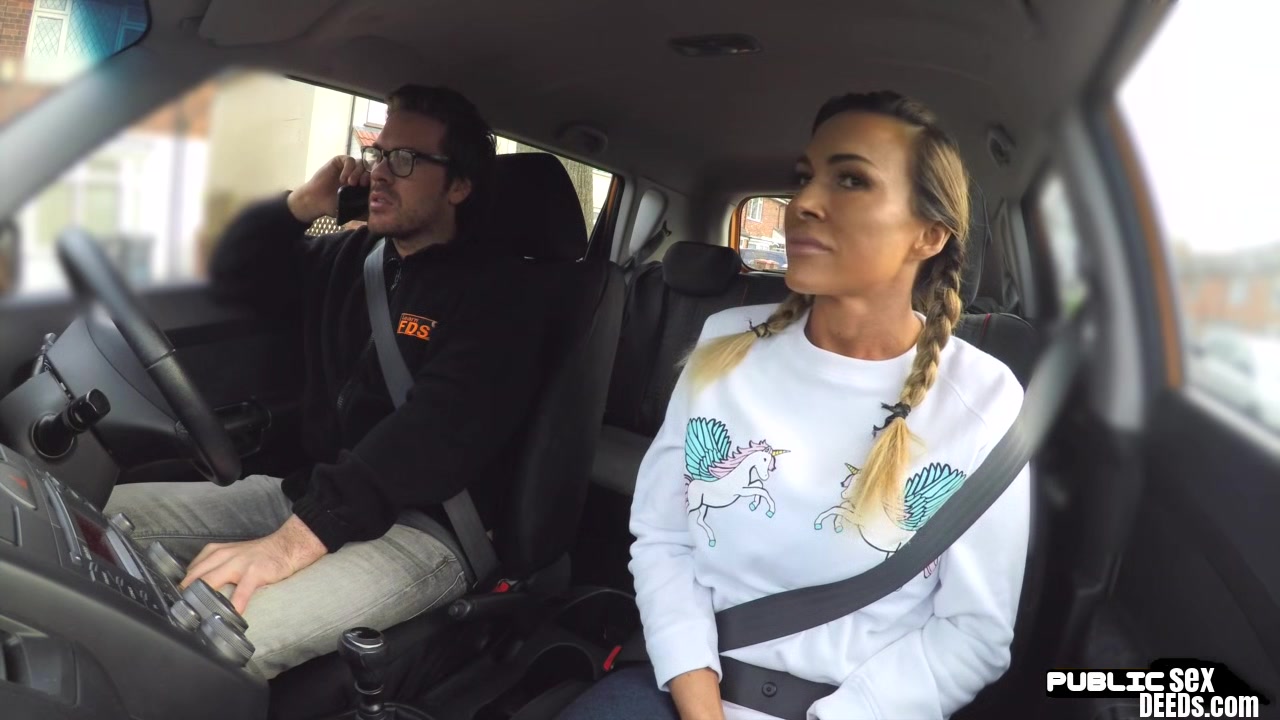 Busty MILF public fucked in car outdoor by driving tutor