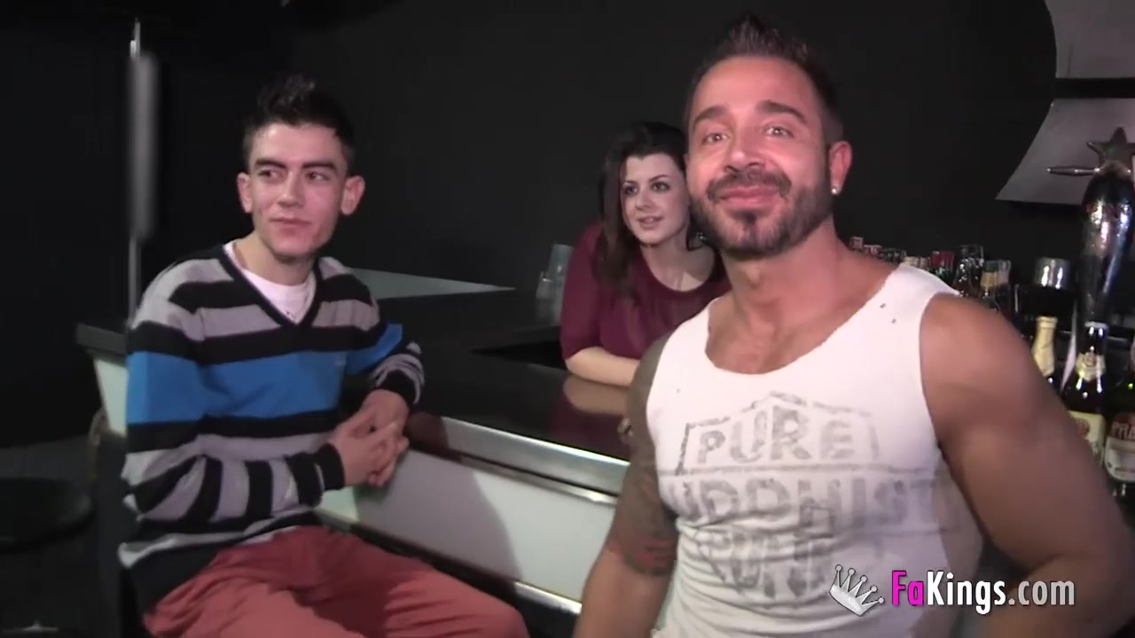 A lesbian, a Gay and Jordi Enp!!