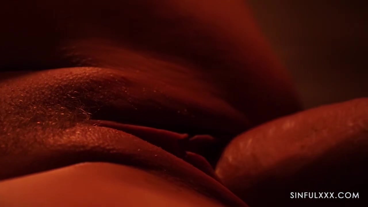 Nymphomaniac Dreams - Sinfulxxx