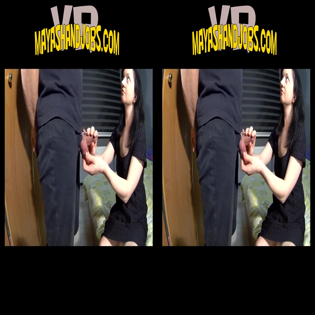 Maya in Thick Cock BJ And 2 Cumshots On My Legs - MayasHandjobsVR