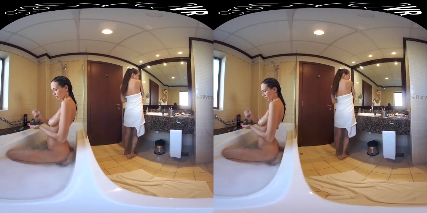 VR porn - Bath Time is Play Time! - StasyQVR