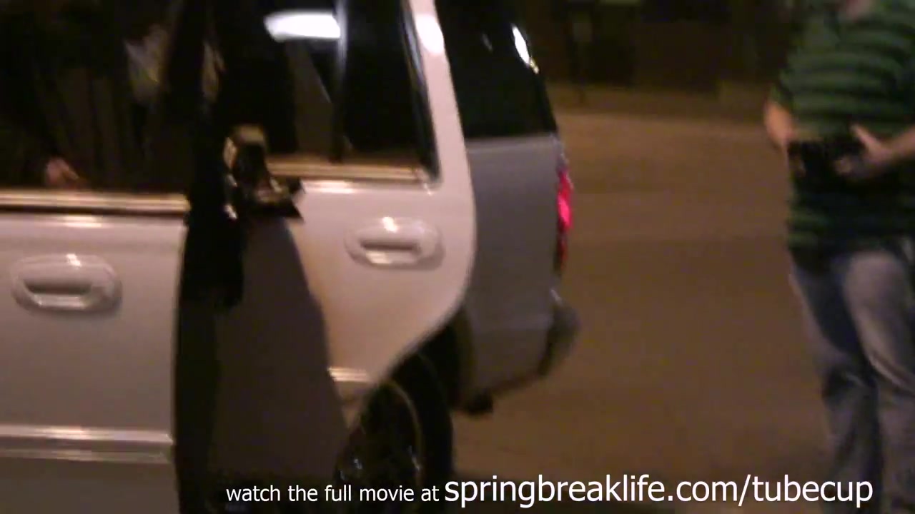 SpringBreakLife Video: Cold Coeds Flashing Downtown
