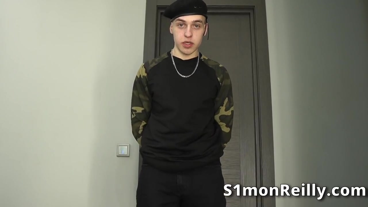 Squad Commander Makes You Serve The Army Needs With Your Holes