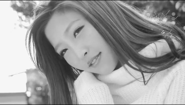 Emiri Momota Glamorous Girl On Older Guy