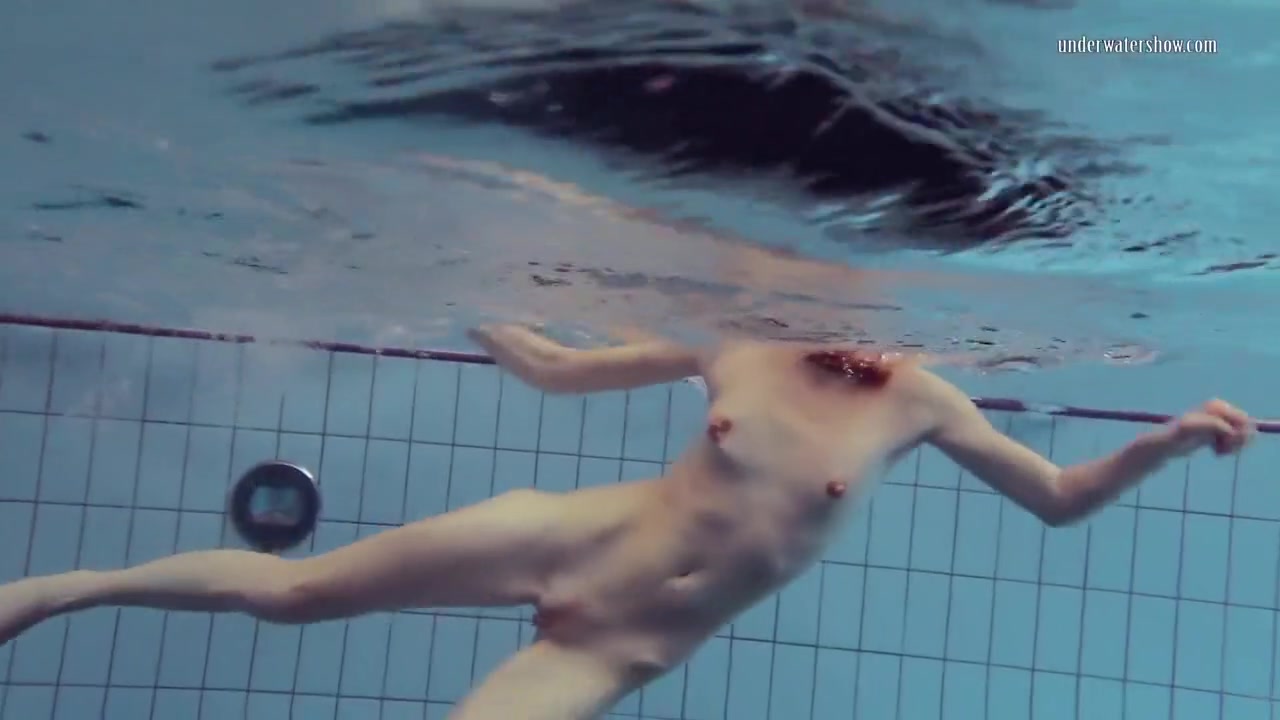 Nastya Super Underwater Hot Babe From Russia