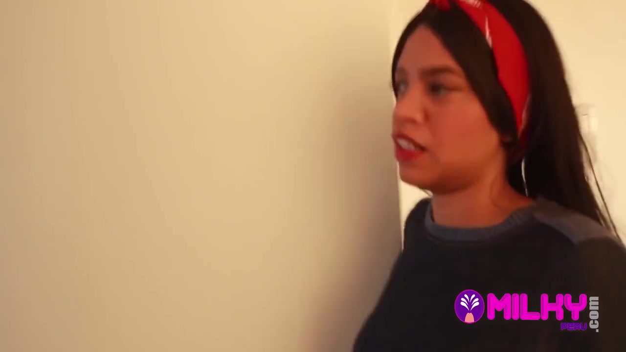 Venezuelan Lost Her Job And I Offer To Clean My Cock Squirt From The Delivery Petite