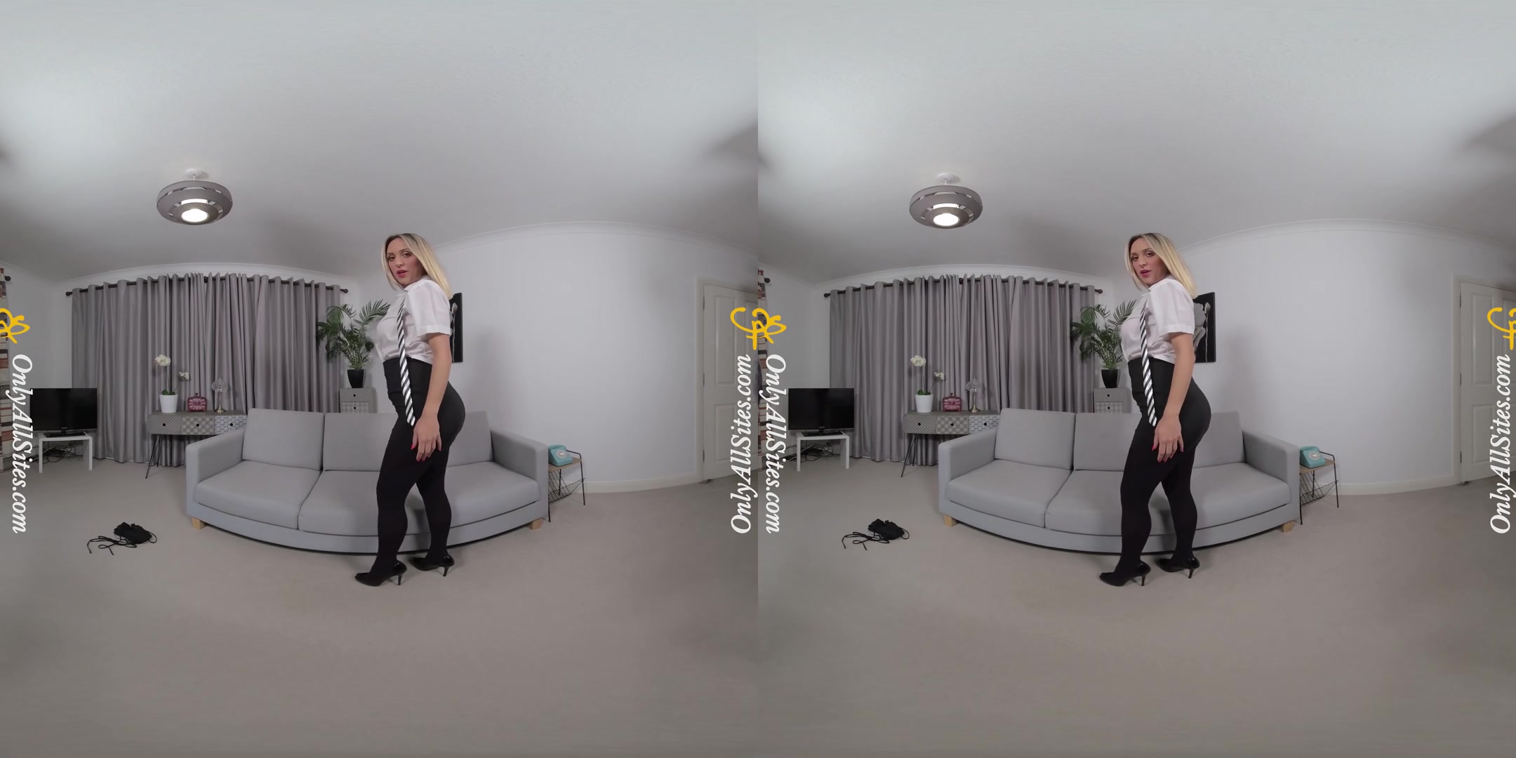 Samantha - OnlyTease