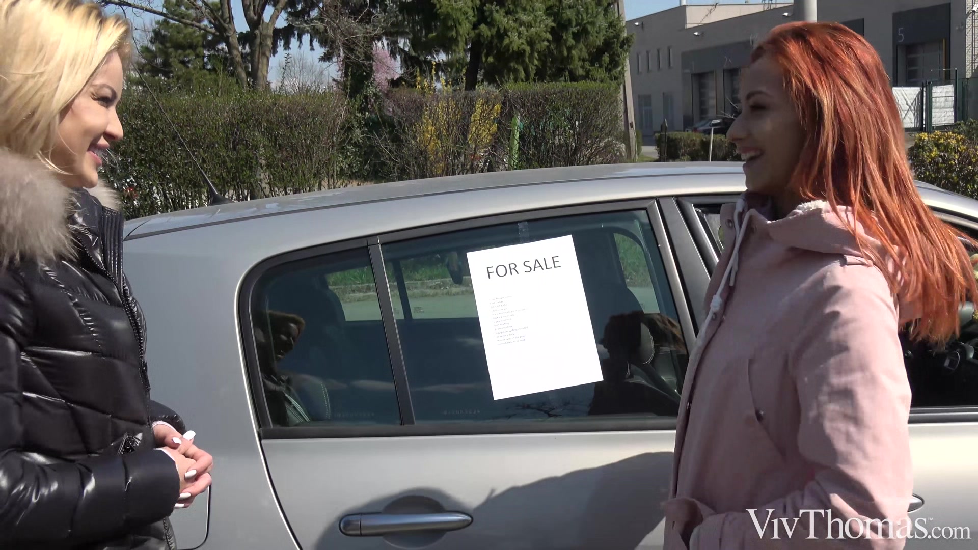 Seal The Deal - Cherry Kiss & Veronica Leal - VivThomas