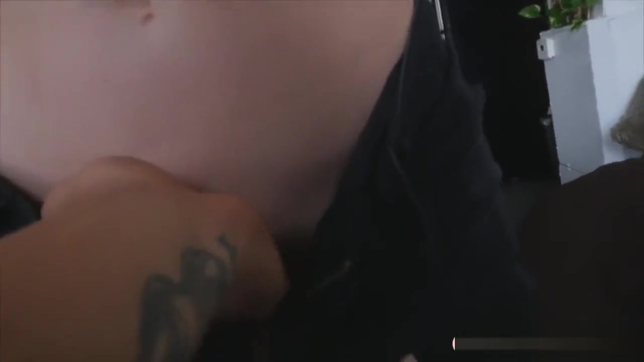 Stepbro shows the magic of anal sex for his cute stepsister